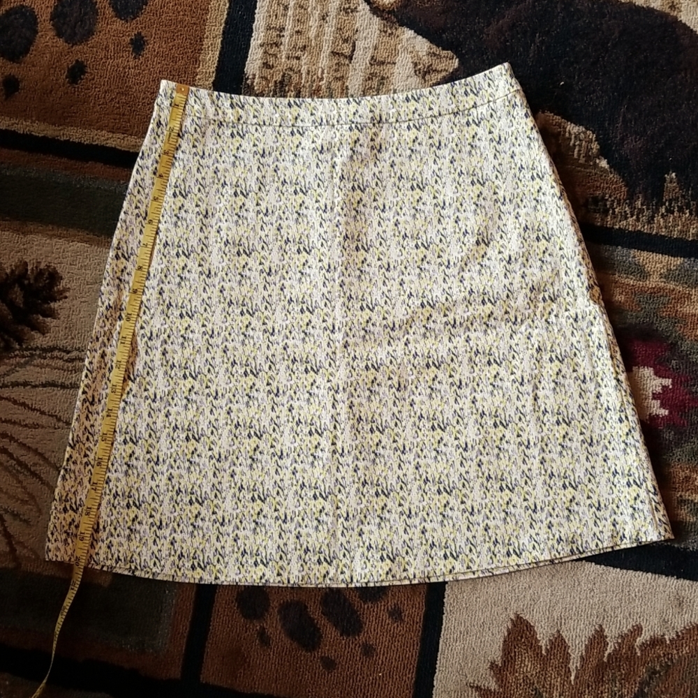 Margaret M Skirt